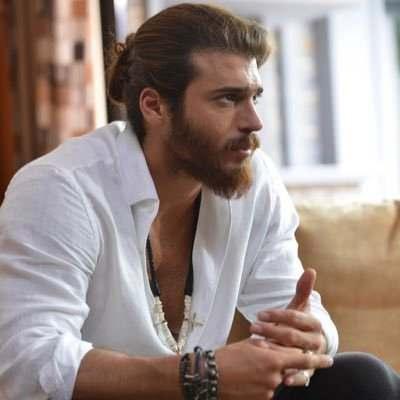 <p><span style="color:#800000"><strong>Ünlü oyuncunun, Roma'da aylık kirası 10 bin Euro olan başka bir daire tuttuğu öğrenildi. Bu arada İtalyan polisi de Can Yaman'a yapılan tacizi araştırıyor..</strong></span></p>