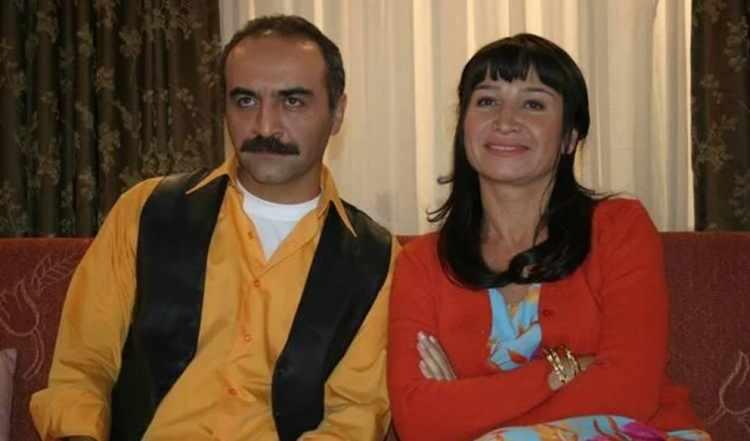 <p><a href="https://www.yasemin.com/"><span style="color:#FFFFFF"><strong>(Yasemin.com)</strong></span></a></p>
