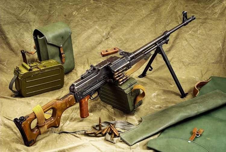<p>PKM (BIXI) Makineli TüfekDSHK-M Ağır Makinalı Tüfek</p>

<p> </p>
