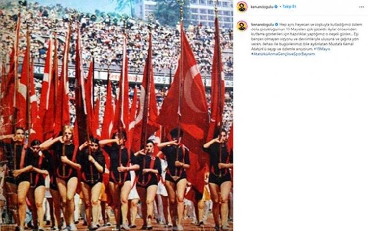 <p><span style="color:#000000"><strong>KENAN DOĞULU</strong></span></p>
<p><span style="color:#800080"><strong>Ünlü şarkıcı Kenan Doğulu, 19 Mayıs'ı; "Hep aynı heyecan ve coşkuyla kutladığımız özlem dolu çocukluğumun 19 Mayısları çok güzeldi. Aylar öncesinden kutlama gösterileri için hazırlıklar yaptığımız o neşeli günler… Eşi benzeri olmayan vizyonu ve devrimleriyle ulusuna ve çağına yön veren, dehası ile bugünlerimizi bile aydınlatan Mustafa Kemal Atatürk’ü saygı ve özlemle anıyorum" sözleriyle kutladı.</strong></span></p>