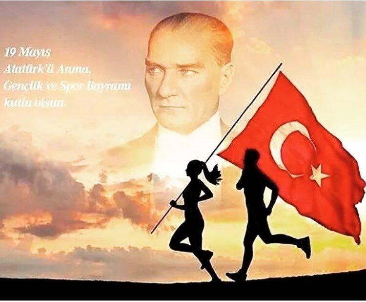 <p><span style="color:#800080"><strong>Mustafa Kemal Atatürk'ün tüm dünyaya gösterdiği bağımsızlık ve özgürlük mücadelesi, bugün 103 yaşına girdi. Sanat camiasından birçok ünlü isim 103'üncü yılında 19 Mayıs Atatürk'ü Anma, Gençlik ve Spor Bayramı'nı sosyal medya üzerindeki paylaşımlarıyla da kutladı. İşte Türkiye'nin ünlülerinin 19 Mayıs paylaşımları...</strong></span></p>
