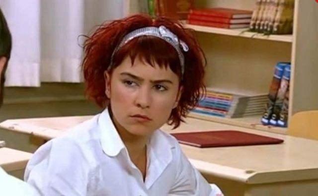 <p><strong> Erkaya, dizide Ayşegül karakterini canlandıran Merve Boluğur'un en yakın arkadaşıydı.</strong></p>
