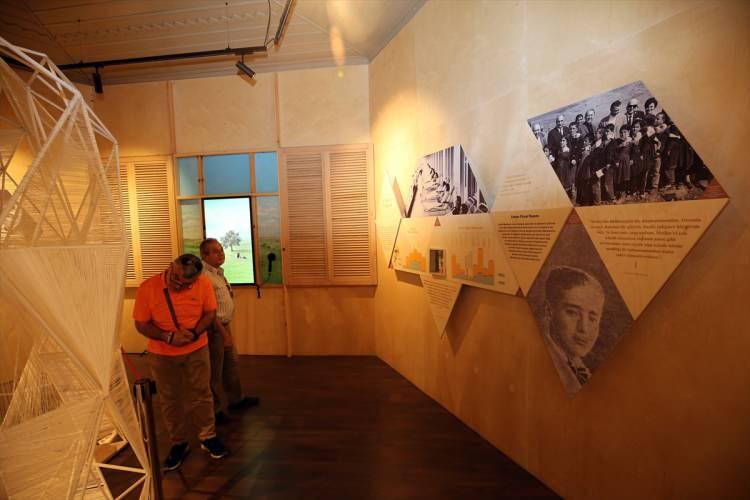 <p>Demokrasi şehidi Adnan Menderes ve dönemini yansıtan Aydın'ın Koçarlı ilçesindeki Adnan Menderes Demokrasi Müzesi'ni dört ayda 41 bin kişi gezdi.</p>
<p> </p>
