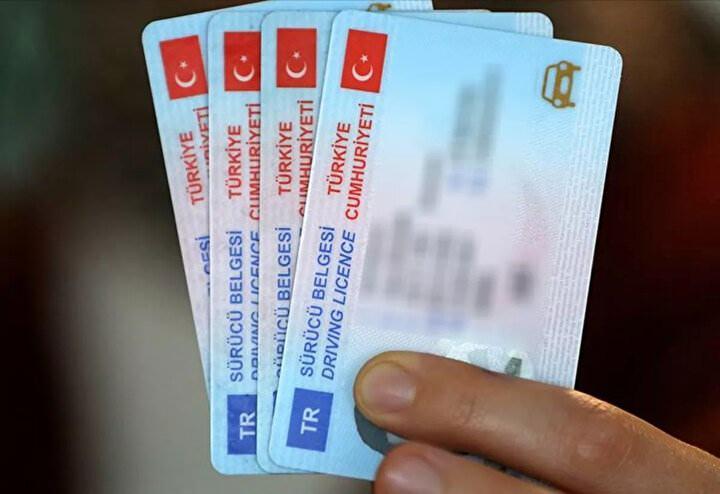 <p>Hemen ardından adayların sınav öncesinde soru çeşidini tanıması için deneme sınavları paylaşıldı.</p>
