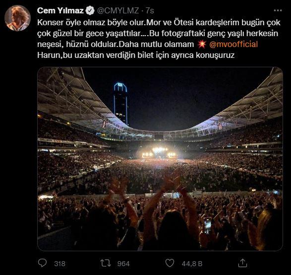 <p><strong>"SEN OYNA CEM BİZ &Ccedil;ALARIZ"</strong></p>

<p><strong>Harun Tekin'e ilk destek Cem Yılmaz'dan geldi. Yılmaz, Erşan Kuneri'nin galasını Grand Pera'da yaparak M&uuml;cella Yapıcı'nın &ouml;fkesini &uuml;zerine &ccedil;ekmişti. Bu durumu toparlamaya &ccedil;alışan Yılmaz, dev reklam sonrası kazandığı para ardından yeniden gizli bir algıyla y&uuml;r&uuml;tt&uuml;ğ&uuml; provokat&ouml;rl&uuml;ğ&uuml;ne d&ouml;nd&uuml;.&nbsp;</strong></p>
