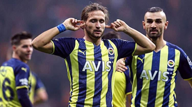 <p>20. Miguel Crespo | Fenerbahçe | Yeni piyasa değeri: 8 mil. € (+3 mil. €)</p>
