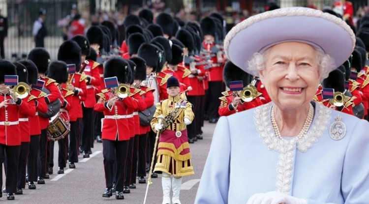 <p><span style="color:#FF0000"><strong>Kraliçe Elizabeth'in tahttaki 70. yılını kutlayan Platin Jübile töreni etkinliklerine protestocular ve 4 yaşındaki küçük Prens Louis'nin davranışları damga vurdu. Görkemli törende büyük bir karmaşaya sebep olan protestocuların ardından Kraliçe II. Elizabeth'in dört günlük şenliklerin devamında yer almayacağı öğrenildi.</strong></span></p>
