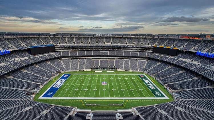 <p>MetLife Stadyumu, Amerikan Futbolu için kullanılıyor.</p>

