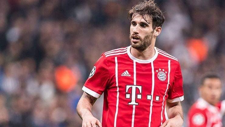 <p>Galatasaray'a dünya yıldızı Javi Martinez!</p>

<p>Galatasaray'da adaylar bir yandan seçim çalışmalarını sürdürürken bir yandan da kadro yapılanması için düğmeye bastı. İki adayın da Martinez’i gündemine aldığı öğrenildi.</p>
