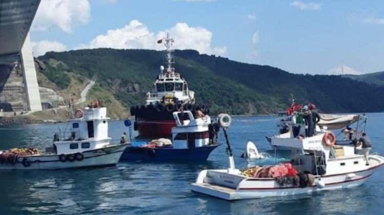 <p>Listenin son sırasında balık&ccedil;ı teknesiyle 99 metrelik uzunluğa sahip kargo gemisinin kazası bulunuyor.</p>
