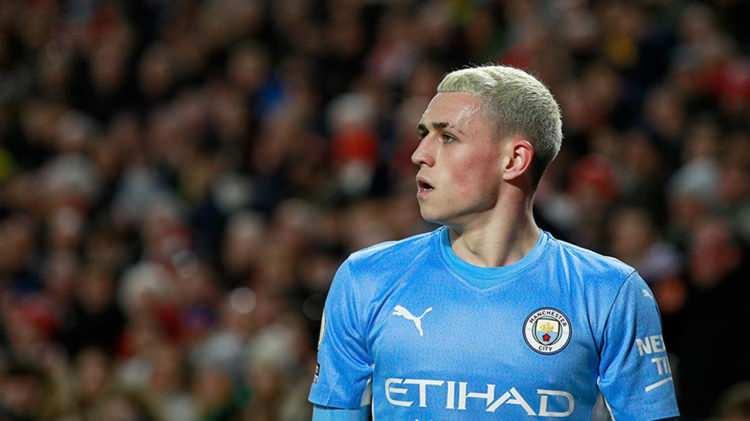 <p>Listenin 6'ncı sırasında Manchester City'nin 22'lik futbolcusu Phil Foden var.</p>
