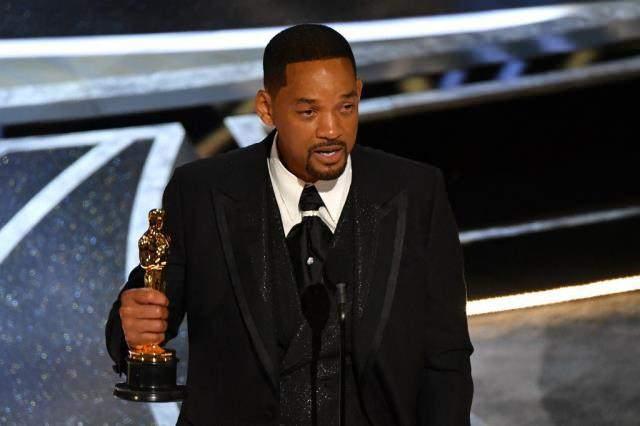 <p><span style="color:#008080"><strong>Ancak bir gün sonra Will Smith’ten özür açıklaması gelmişti. </strong></span><a href="https://www.yasemin.com/"><span style="color:rgb(240, 248, 255)"><strong>(Yasemin.com)</strong></span></a></p>