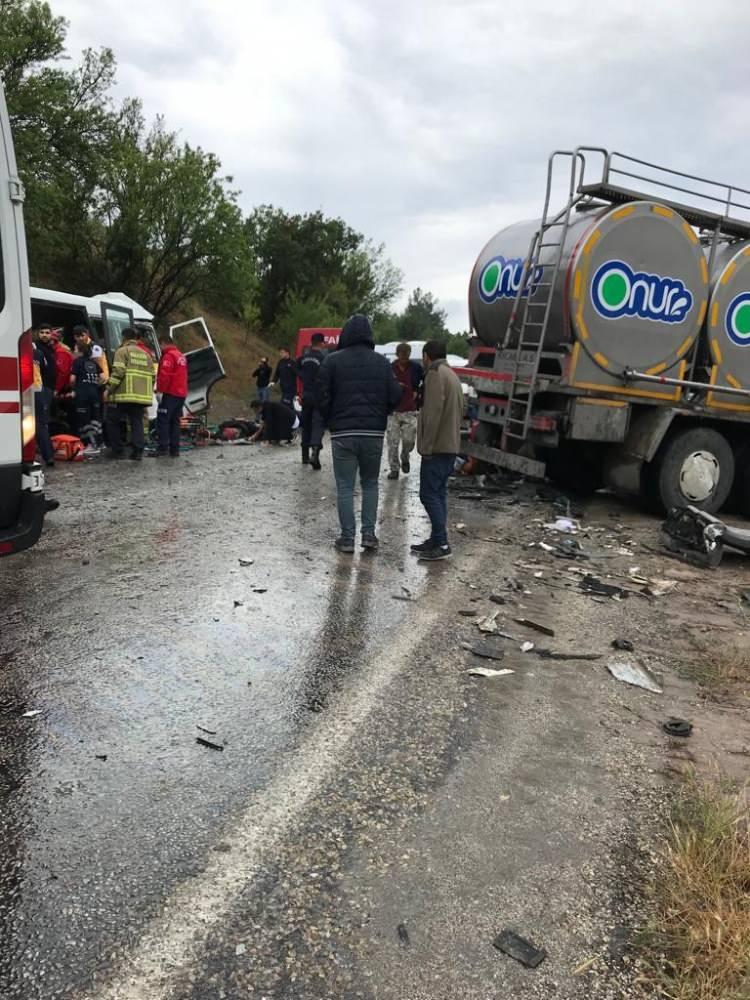 <p> Tedaviye alınan yaralılardan 2'si daha kurtarılamadı. </p>
