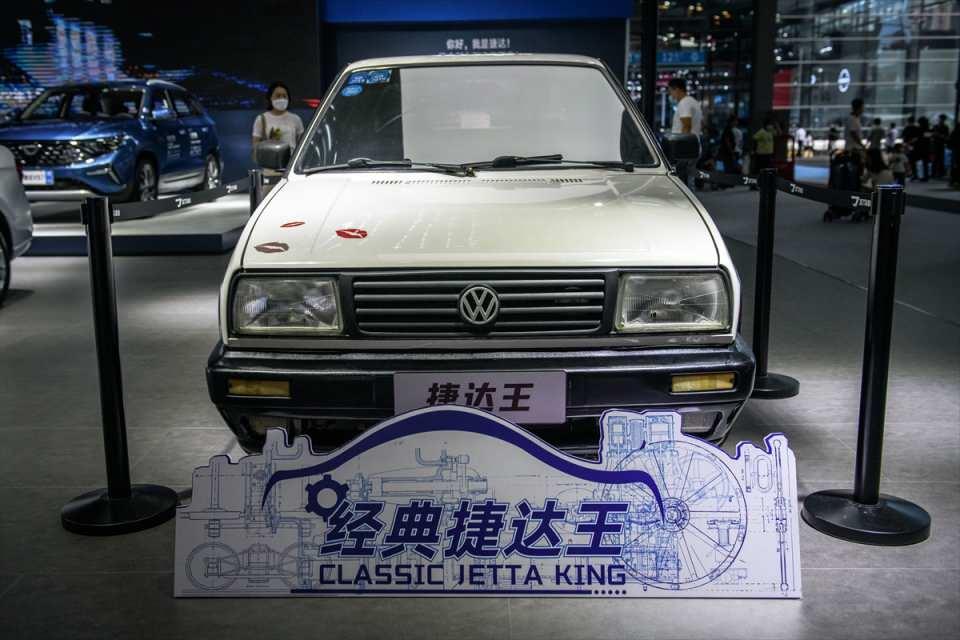 <p>Jetta King</p>
