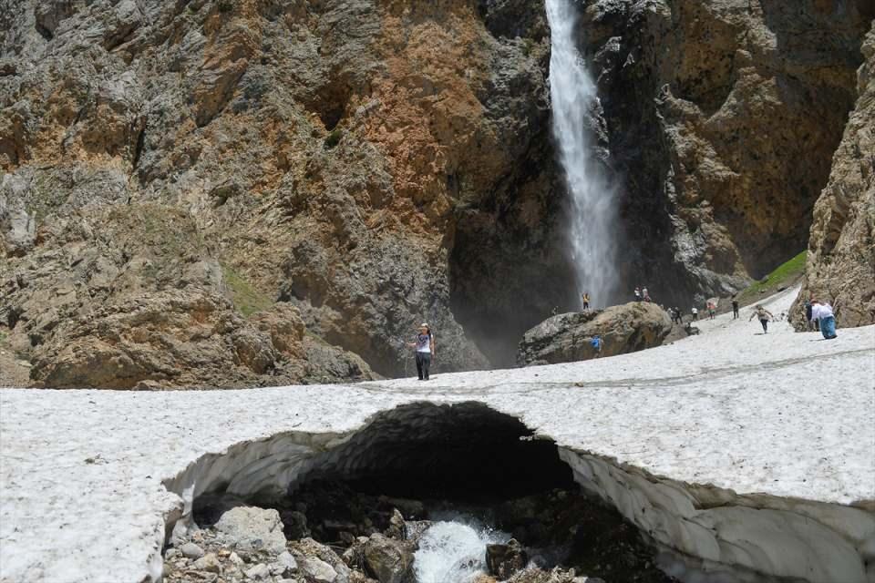 <p>Her hafta belirlediğimiz rota kapsamında yayla ve dağlara trekking gerçekleştiriyoruz." dedi.</p>
