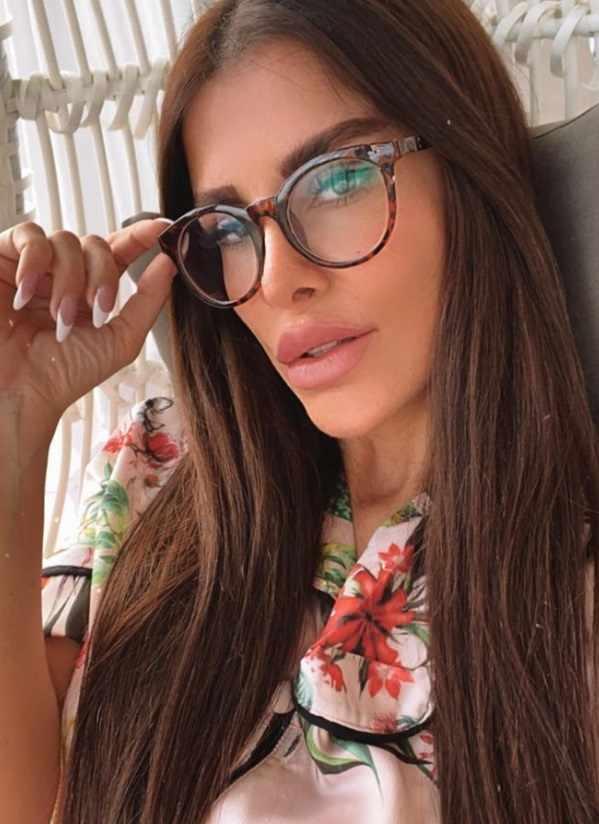 <p><a href="https://yasemin.com/"><span style="color:rgb(240, 248, 255)"><strong>(Yasemin.com)</strong></span></a></p>
