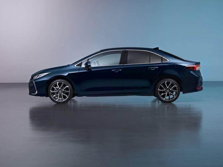 <p>Toyota Corolla 1.5 Flame X-Pack Multidrive S</p>

<p>1 Haziran: 589 bin 450 TL</p>

<p>10 Haziran: 630 in 650 TL</p>
