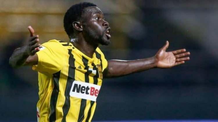 <p>Antalyaspor, Ndiaye ile her konuda anlaştı!</p>

<p>Nuri Şahin yönetimindeki Antalyaspor, bir dönem Galatasaray ve Trabzonspor forması da giyen Badou Ndiaye ile her konuda anlaştı.</p>
