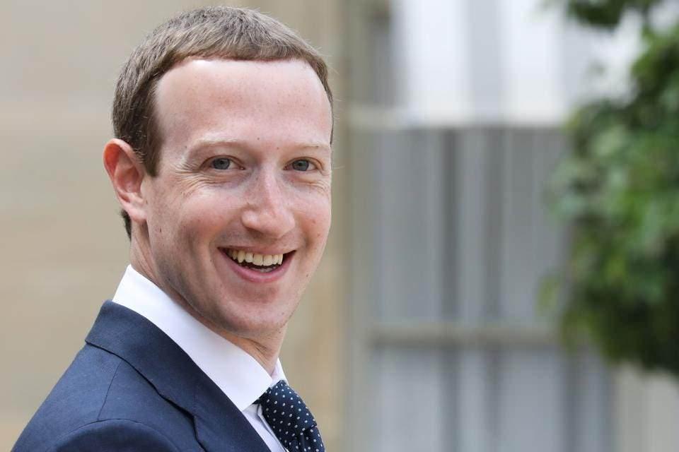 <p><strong>Mark Zuckerberg</strong><br />
<br />
Meta'nın kurucusu<br />
<br />
-64,4 milyar dolar</p>
