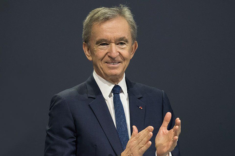 <p><strong>Bernard Arnault</strong><br />
<br />
60'a yakın markanın sahibi<br />
<br />
-56,8 milyar dolar</p>