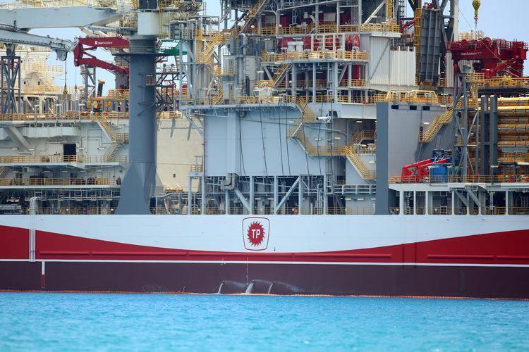 <p><strong>Abdülhamid Han gemisinin özellikleri</strong><br />
<br />
Türkiye'nin hidrokarbon arama çalışmalarına katılacak dördüncü sondaj gemisi hem teknik donanımı hem de fiziki özellikleriyle "Mavi Vatan"daki filonun "en güçlüsü" olarak görev yapacak.</p>