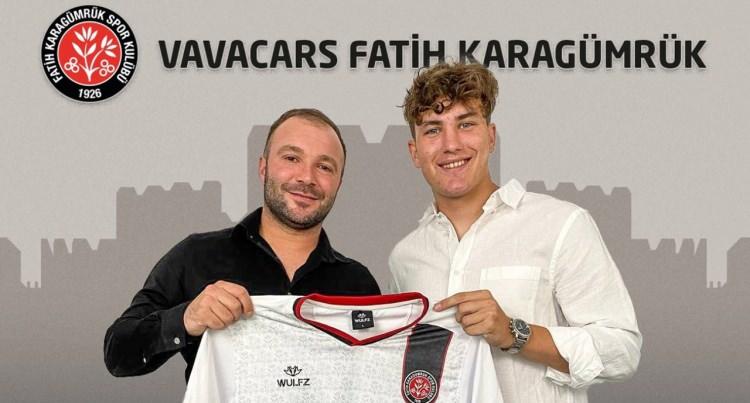 <p>Emir Tintiş<br />
<br />
Galatasaray -> Fatih Karagümrük</p>
