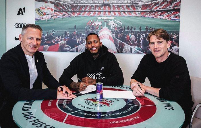 <p><strong>Fernando</strong></p>

<p>Shakhtar Donetsk -> Salzburg</p>

<p>Bonservis: 6 milyon Euro</p>
