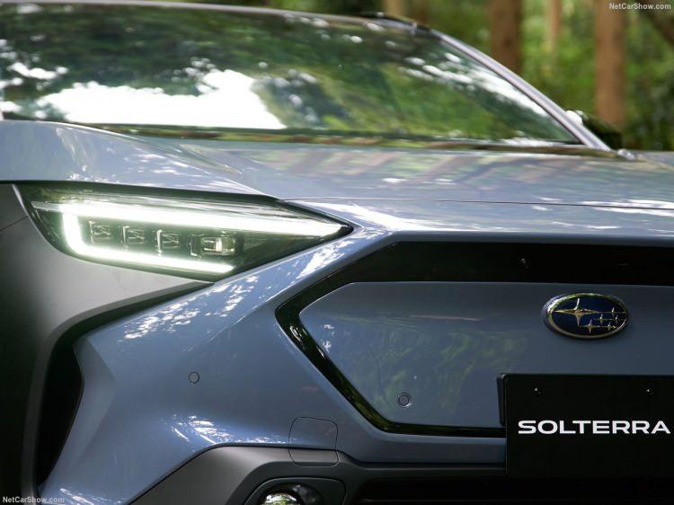 <p>Subaru’nun ilk yüzde 100 elektrikli modeli Solterra dünya ile aynı anda Türkiye'de satışa çıkıyor.</p>

<p> </p>
