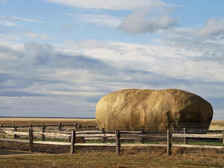 <p>Büyük Idaho Patatesi isimli bu otel 32 bin dolara 2019 yılında Airbnb tarafından sağlanan fonla yapıldı. Şu ana kadar 210 bin dolarlık kazanç elde etti.</p>

<p> </p>
