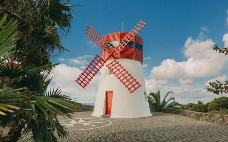 <p>Portekizde bulunan Moinho das Feteiras isimli otel. Bu otelinde kazancı açıklanmadı.</p>
