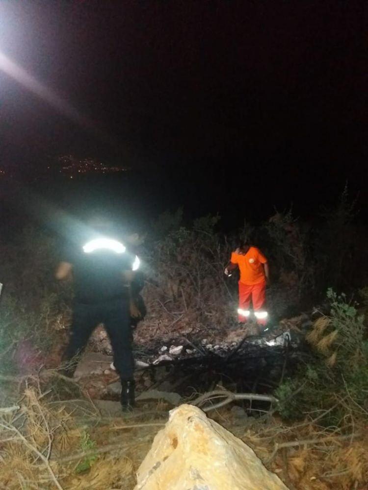 <p>Başarılı bir çalışmayla saat 03.00 sularında yakalanan şüpheli, jandarma ekiplerince gözaltına alındı. Şüpheli, işlemlerin ardından savcılığa sevk edildi.</p>