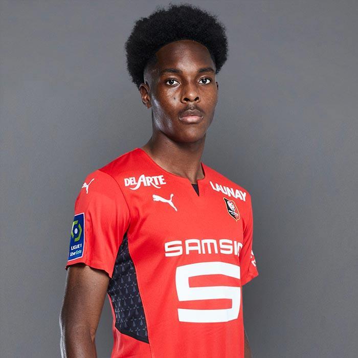<p>Listenin 10'uncu basamağında Stade Rennes ekibinden Mathys Tel bulunuyor. 2 milyon Euro piyasa değerine sahip oyuncu sol kanat, sağ kanat ve forvette oynayabiliyor.</p>
