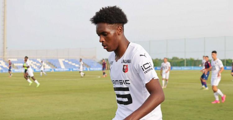 <p>Rennes'in umut vadeden oyuncusu Tel, Ligue 1'de 7 maça çıkarken gol veya asist üretememişti.</p>