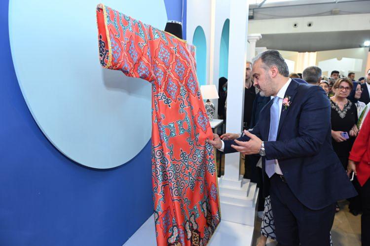 <p><a href="https://www.yasemin.com/"><span style="color:rgb(240, 248, 255)"><strong>(Yasemin.com)</strong></span></a></p>
