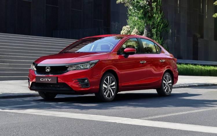 <p><strong>HONDA</strong></p>
<p> </p>
<p>Yeni Honda City 1.5L VTEC Benzinli Otomatik Elegance</p>
<p>Fiyatı: <strong>499.000 TL</strong></p>
<p> </p>
<p>City 1.5L VTEC Benzinli Otomatik Executive<br />
<strong>514.500 TL</strong></p>
