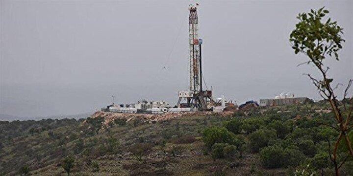 <p>Türkiye Petrolleri Anonim Ortaklığı, Mardin'in Midyat ilçesine bağlı Basbirin'de 88 yıl aradan sonra yeni bir kuyuda sondaj çalışması yapma kararı aldı.</p>