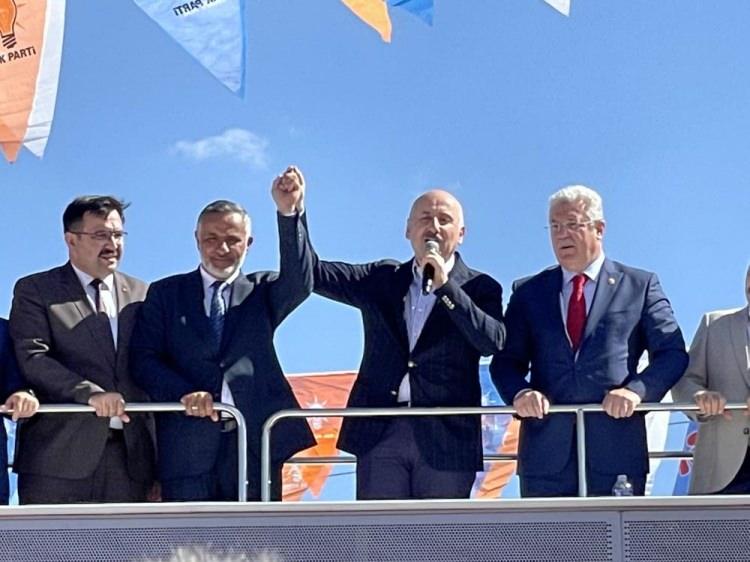<p>Resmi olmayan sonuca göre belediye başkanlığını AK Parti'nin adayı Hasan Hüseyin Kaşıkçı kazandı.</p>