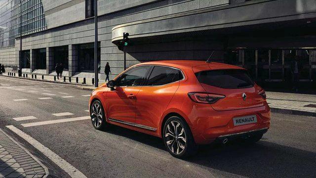 <p><strong>Renault Clio Touch</strong> 1.0 TCe X-Tronic 90 bg - 486.900 TL</p>
