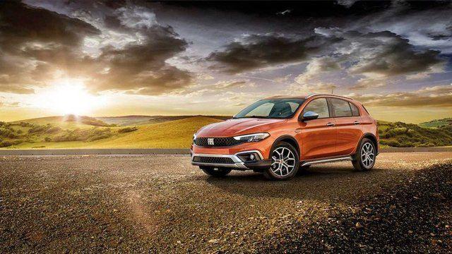 <p><strong>Fiat Egea Cross</strong> 1.4 Fire 95 HP Urban Manuel Benzinli - 456.900 TL</p>
