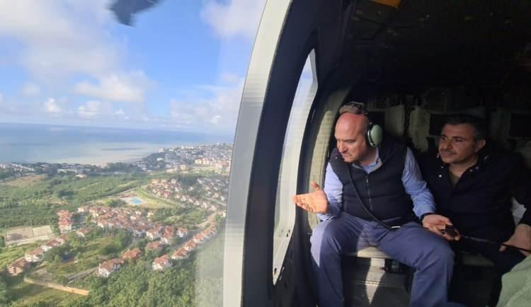 <p>Söylemek kolay değil ama cennet vatanımızın kendine ait, doğanın ortaya koyduğu özellikler de söz konusu. Daha bugün, madenle ilgili afet tatbikatı yaptık. Bu yıl afet tatbikat yılı. Türkiye’de ilk kez yapılan tatbikatları yapıyoruz. Hazırlıklarını yapıyoruz. Birçok tatbikat yapıyoruz, il risk azaltma planlarımız var” diye konuştu.</p>