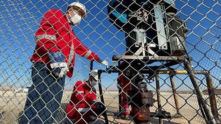 <p>TPAO'ya Mardin ve Şırnak illerinde karadaki 12 bin 62 hektarlık alan için 5 yıl süreyle petrol arama ruhsatı verildi.</p>