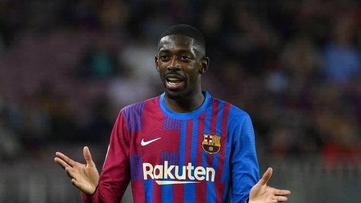 <p>Ousmane Dembele</p>
<p><span style="color:#B22222">Yaş:</span> 25</p>
<p><span style="color:#B22222">Piyasa Değeri: </span>30 milyon Euro</p>
<p><span style="color:#B22222">Ülkesi:</span> Fransa</p>
<p><span style="color:#B22222">Son oynadığı takım:</span> Barcelona</p>