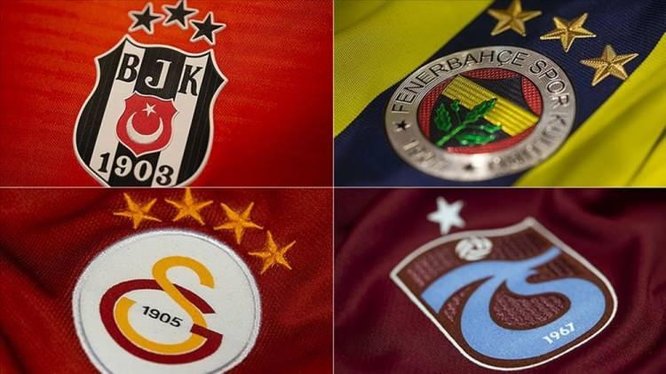 <p>4 büyüklerde yeni sezon öncesi görüşmeleri devam eden ve forma sponsor ismi henüz belli olmayan Fenerbahçe dışında rakamlar artık belli. Peki yeni sezonda hangi takım, hangi marka ile ne kadar kazanç elde edecek?</p>

