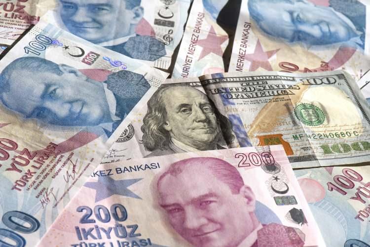 <p>Bankacılık Düzenleme ve Denetleme Kurumu'nun (BDDK), finansal istikrarın güçlendirilmesi ve kaynakların daha verimli kullanılarak kredi sisteminin etkin bir şekilde çalışması amacıyla cuma günü aldığı kararın ardından gözler reel sektör firmalarına çevrildi.</p>
