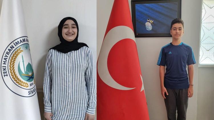 <p>9 ŞEHİRDEN 12 ŞAMPİYON</p>

<p>İmam hatip ortaokulu öğrencileri de sınavlarda başarı göstererek, önemli derecelere girmeyi başardı. 9 farklı şehirden 12 öğrenci, 500 tam puanla LGS şampiyonları arasına ismini yazdırdı. İstanbul’dan Tuzla Muzafferda Güzide Pulur İHO öğrencisi Emirhan Aksoy, Ataşehir Şehit Akın Sertçelik Anadolu İHL öğrencisi Abdullah Tarık Gümüş ve Ümraniye Şehit Erol Olçok Anadolu İHL öğrencisi Tuğba Gedik dereceye girmeyi başardı. </p>
