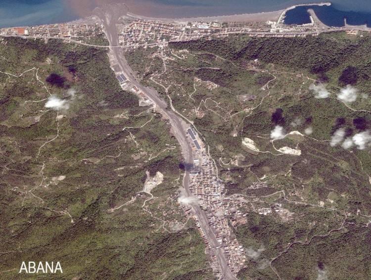 <p>Milli Savunma Bakanlığı (MSB), Kastamonu'daki sel felaketi sonrası hasar tespit çalışmalarında kullanılmak üzere, Göktürk-1 Uydusu ile çekilen görüntülerin ilgili kurumlarla paylaşıldığını bildirdi.</p>
