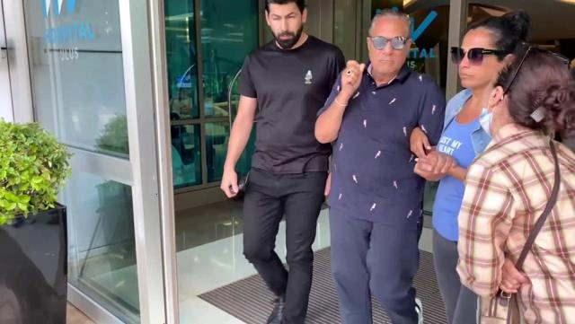 <p><span style="color:#800000"><strong>Ünlü şovmen Mehmet Ali Erbil, gittiği hastanede ödediği paraya isyan etti.</strong></span></p>

<p> </p>
