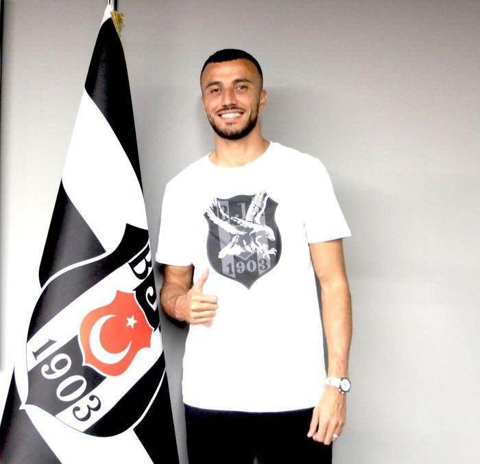 <p>Romain Sais</p>

<p>Wolverhampton -> Beşiktaş</p>

<p>Bonservis: Bedelsiz</p>
