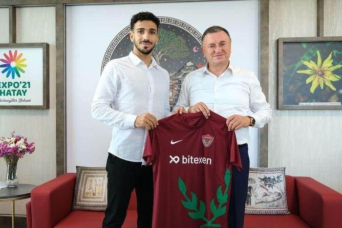 <p>Cengiz Demir</p>

<p>Antalyaspor -> Hatayspor</p>

<p>Bonservis: Bedelsiz</p>
