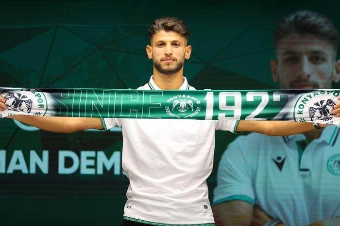 <p>Kahraman Demirtaş</p>
<p>Göztepe -> Konyaspor</p>
<p>Bonservis: Bedelsiz</p>